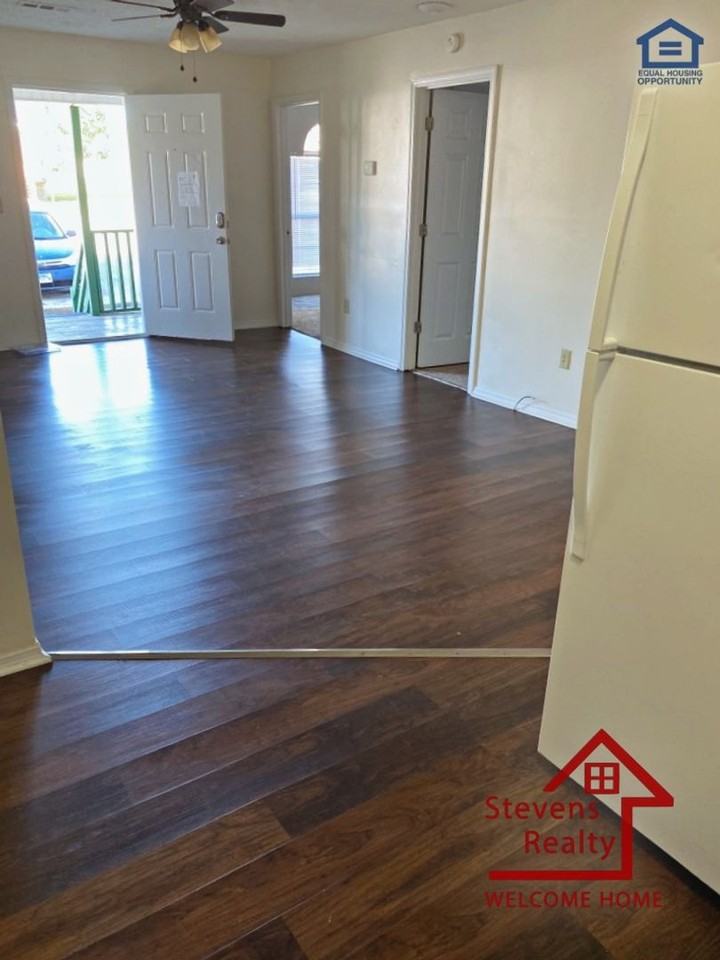 114 Dogwood Pointe Dr #1 - Photo 4 of 10