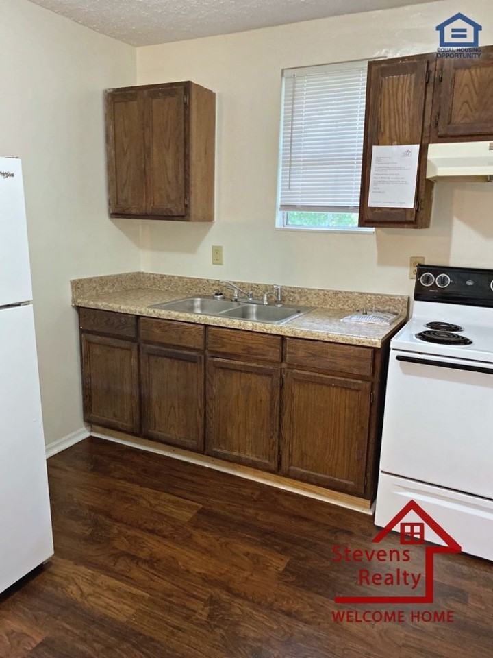 114 Dogwood Pointe Dr #1 - Photo 6 of 10