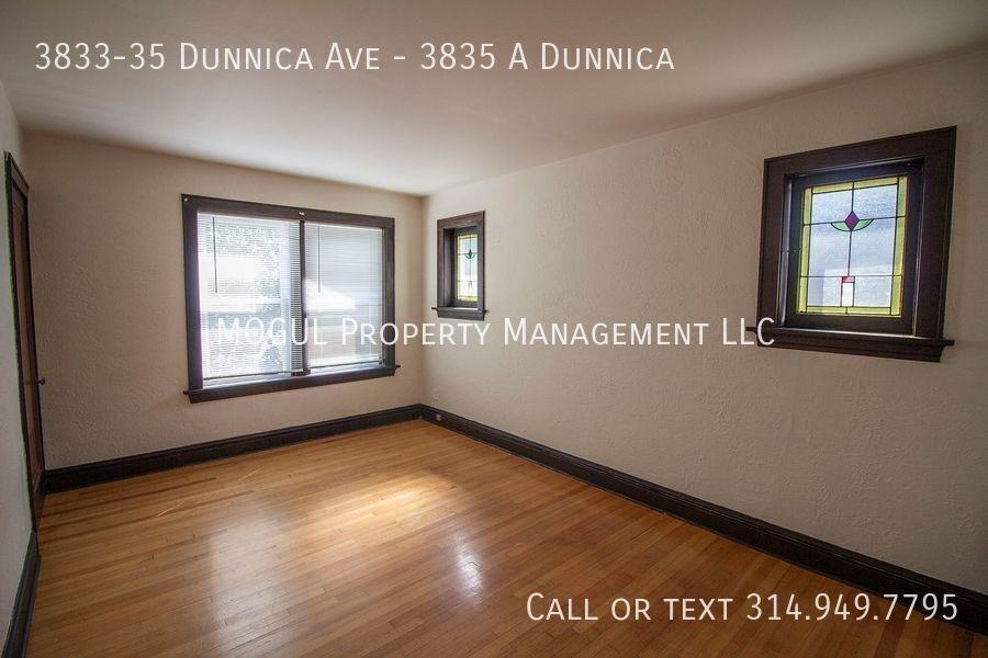 3833 Dunnica Ave - Photo 4 of 12