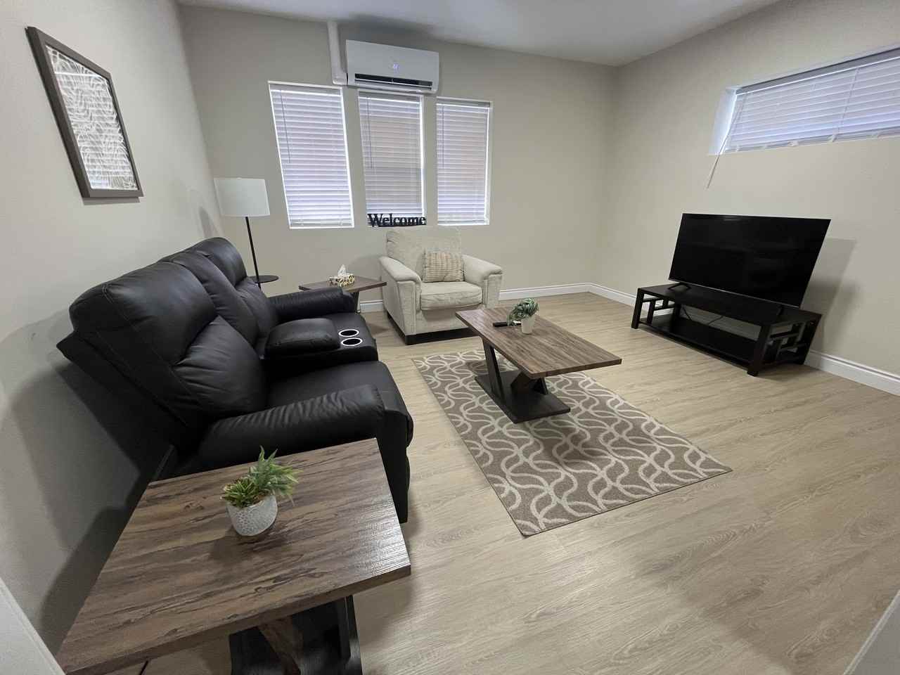 810 Ottawa Street #5 - Photo 2 of 10