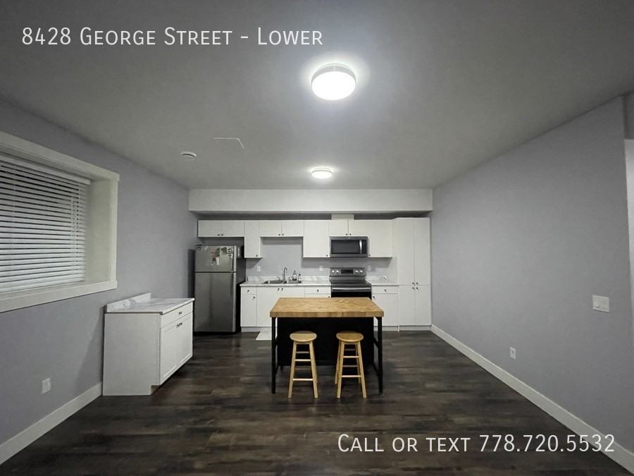 8428 George St - Photo 3 of 14
