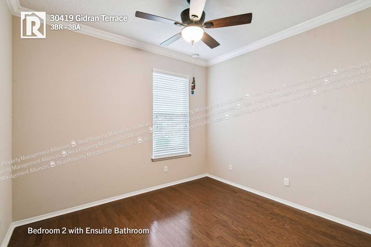 30419 Gidran Ter - Photo 7 of 35