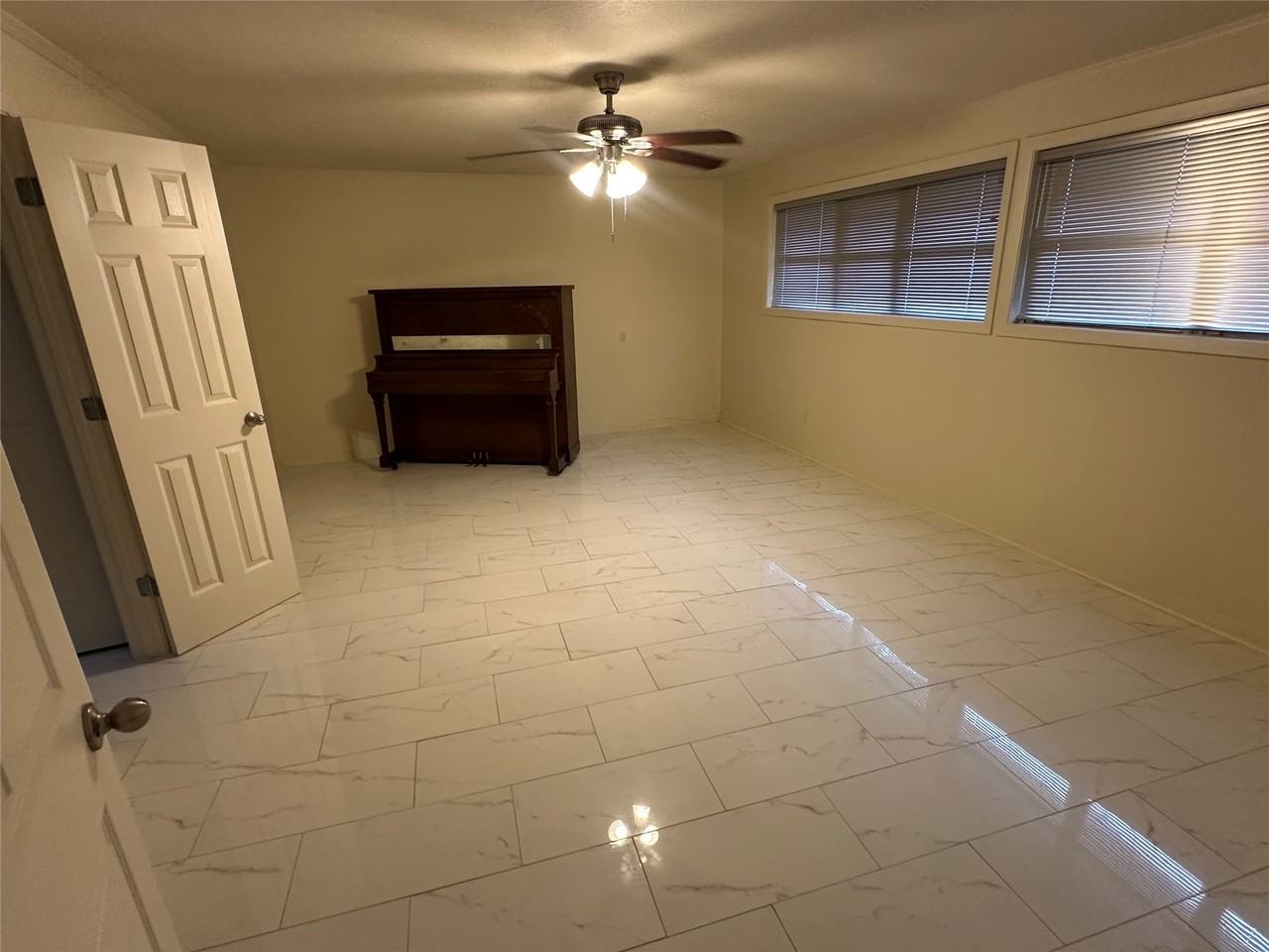 3611 Broadmead Dr #3611 - Photo 6 of 24