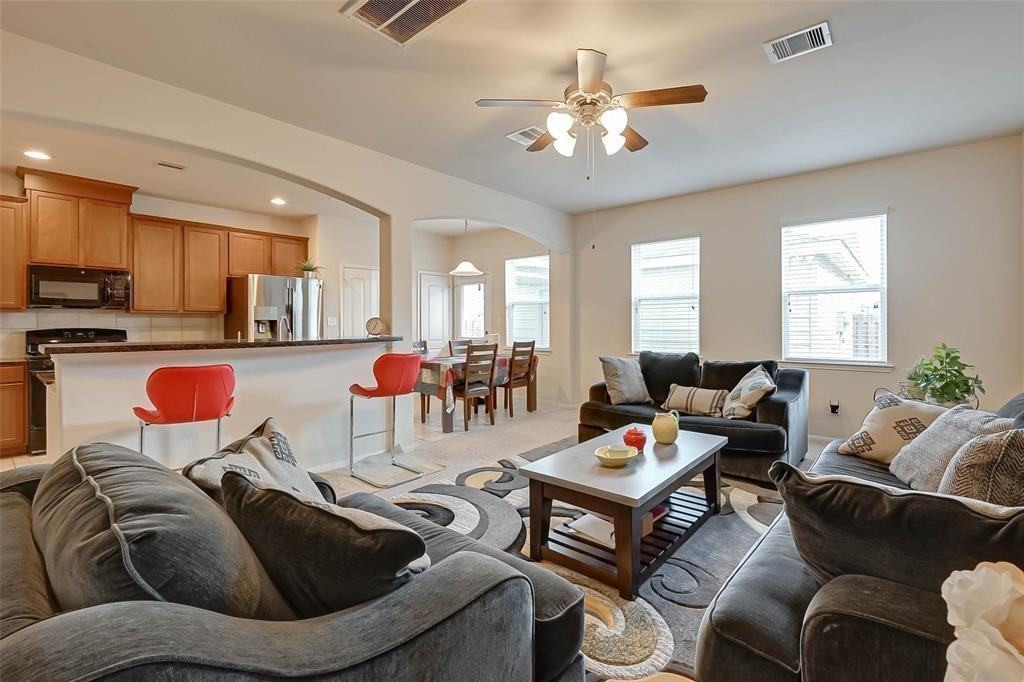 7215 Pavilion Dr #7215 - Photo 6 of 19