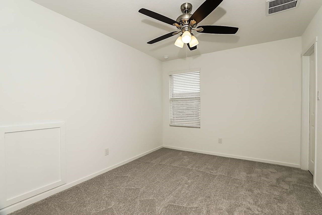 3402 Rodgers Hl #3402 - Photo 6 of 15