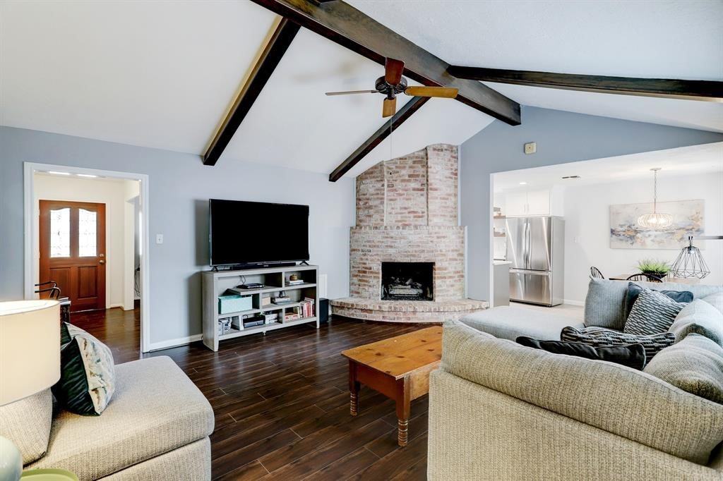 9738 Derrik Dr #9738 - Photo 2 of 32