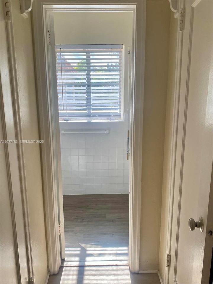 673 Ne 92nd St #6738F - Photo 4 of 15