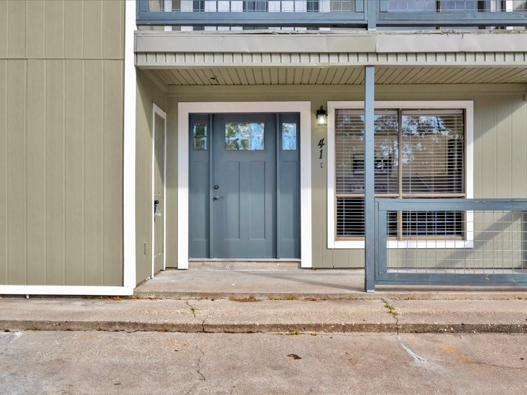 41 Harbour Row Dr #41 - Photo 3 of 36