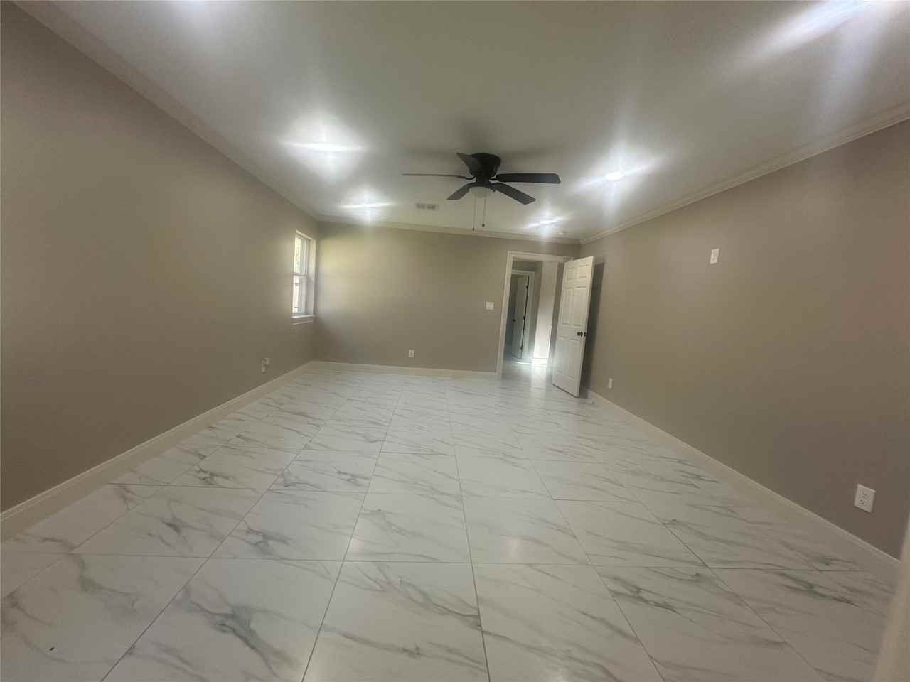 6214 Ogden Forest Dr #6214 - Photo 2 of 11