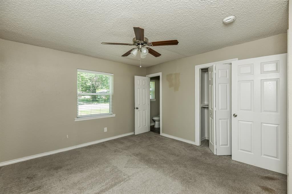 405 S Judd St #405 - Photo 4 of 16