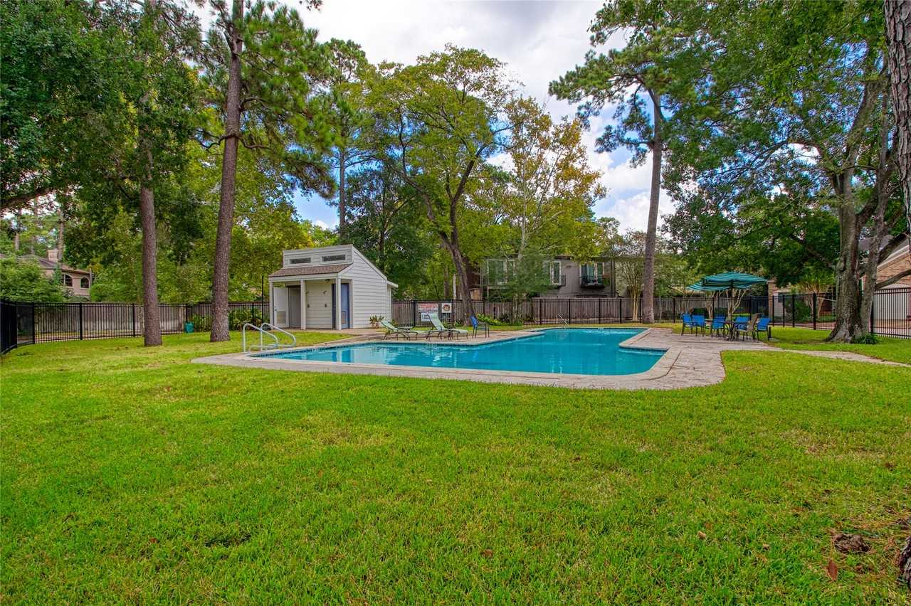 12625 Memorial Dr #12625-97 - Photo 4 of 19