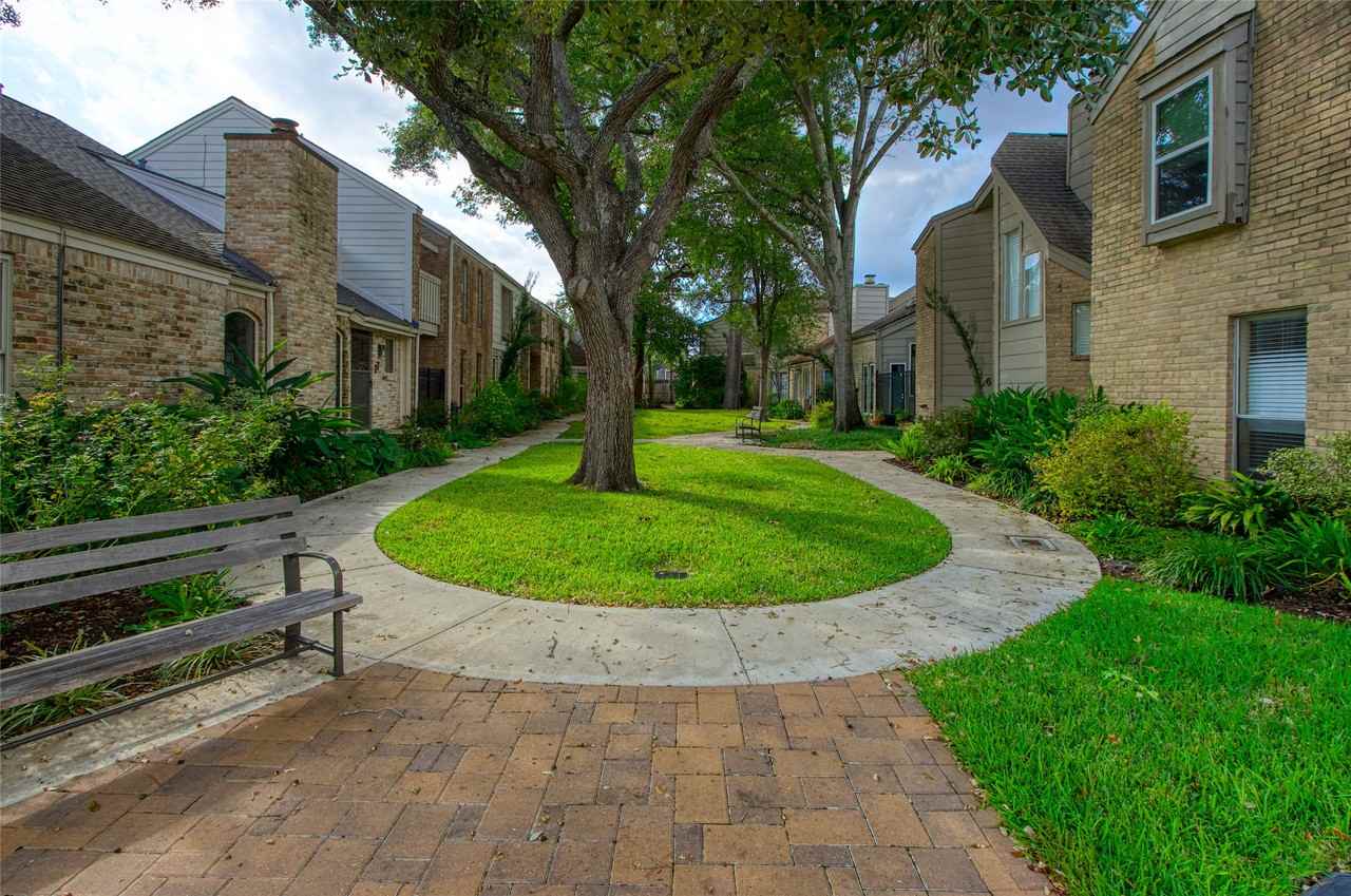 12625 Memorial Dr #12625-97 - Photo 6 of 19