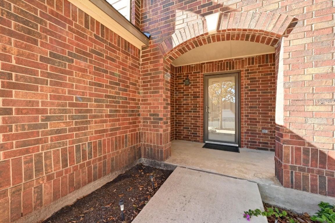 9016 Stambourne St #9016 - Photo 4 of 31