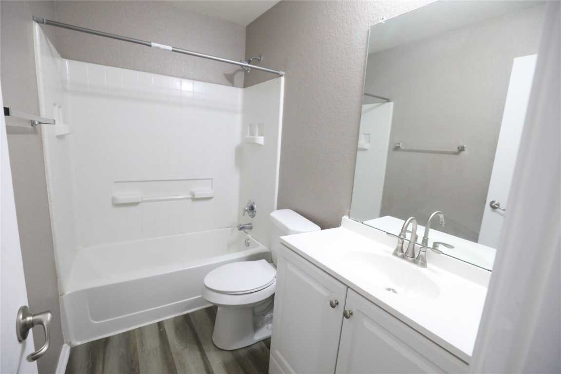 5621 Abby Ann Ln #5621 - Photo 6 of 6