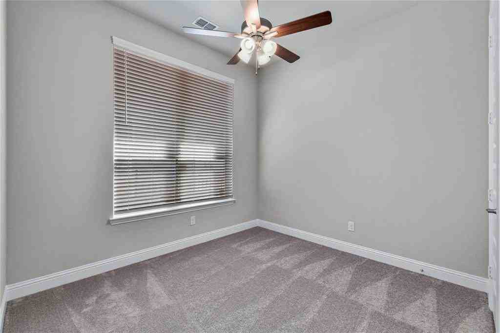 206 Miramar Ave #206 - Photo 2 of 23