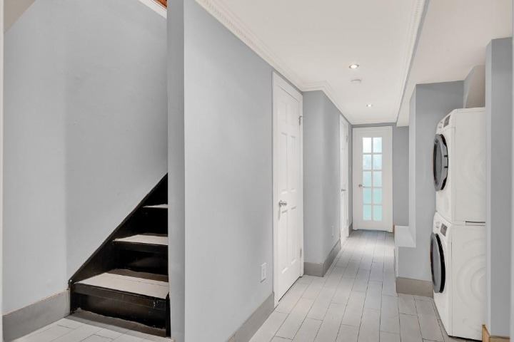 118 East 7th Street #1W - Photo 5 of 9