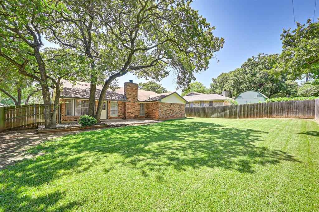 1352 Breckenridge Rd #1352 - Photo 4 of 28