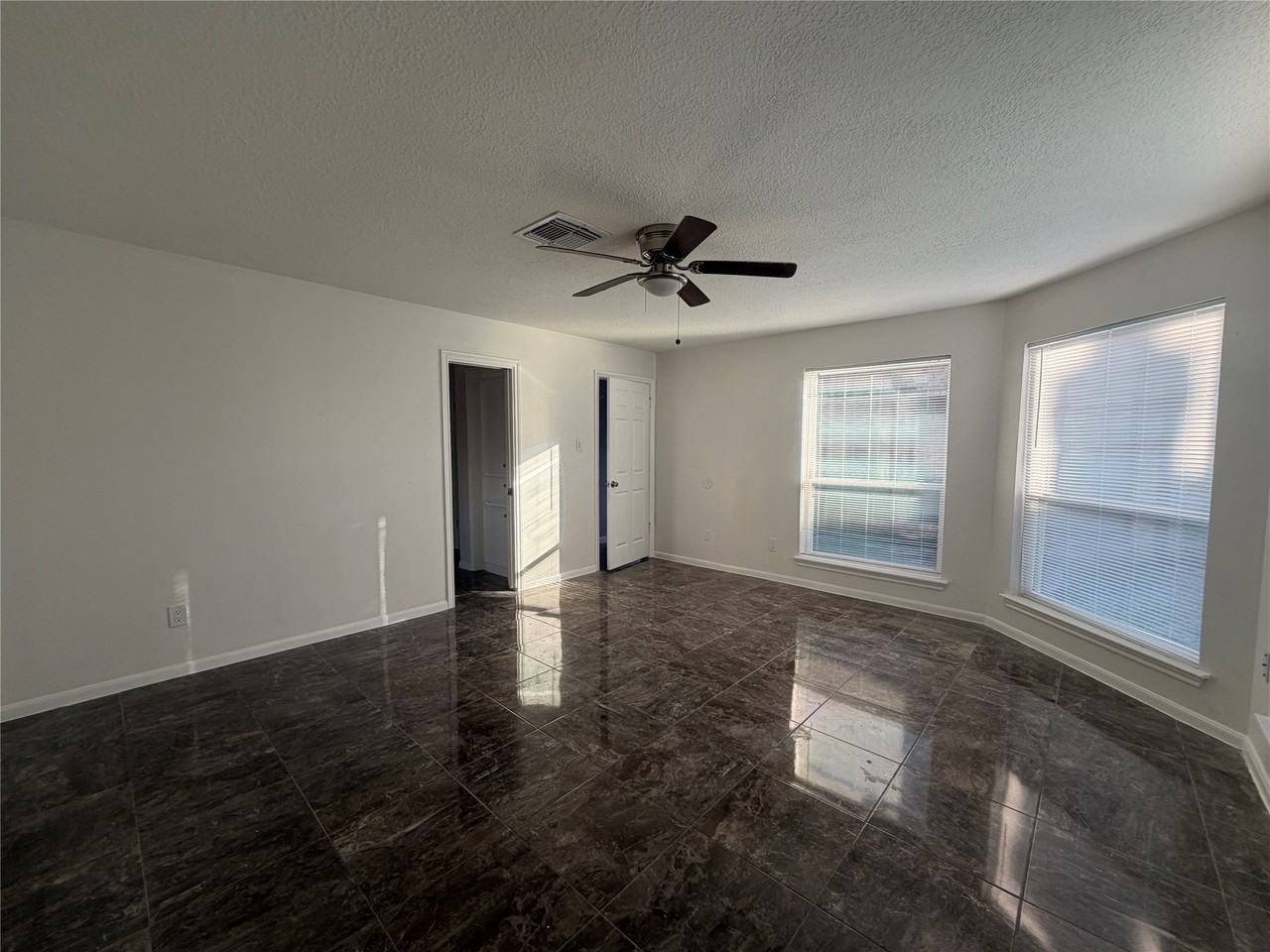 15306 La Paloma Dr #15306 - Photo 4 of 16