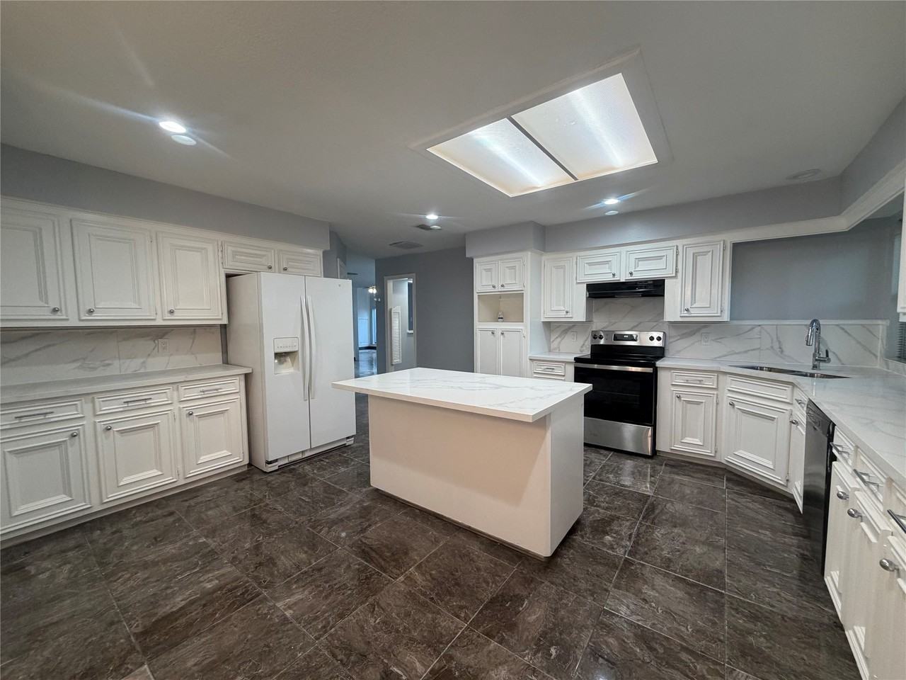 15306 La Paloma Dr #15306 - Photo 6 of 16