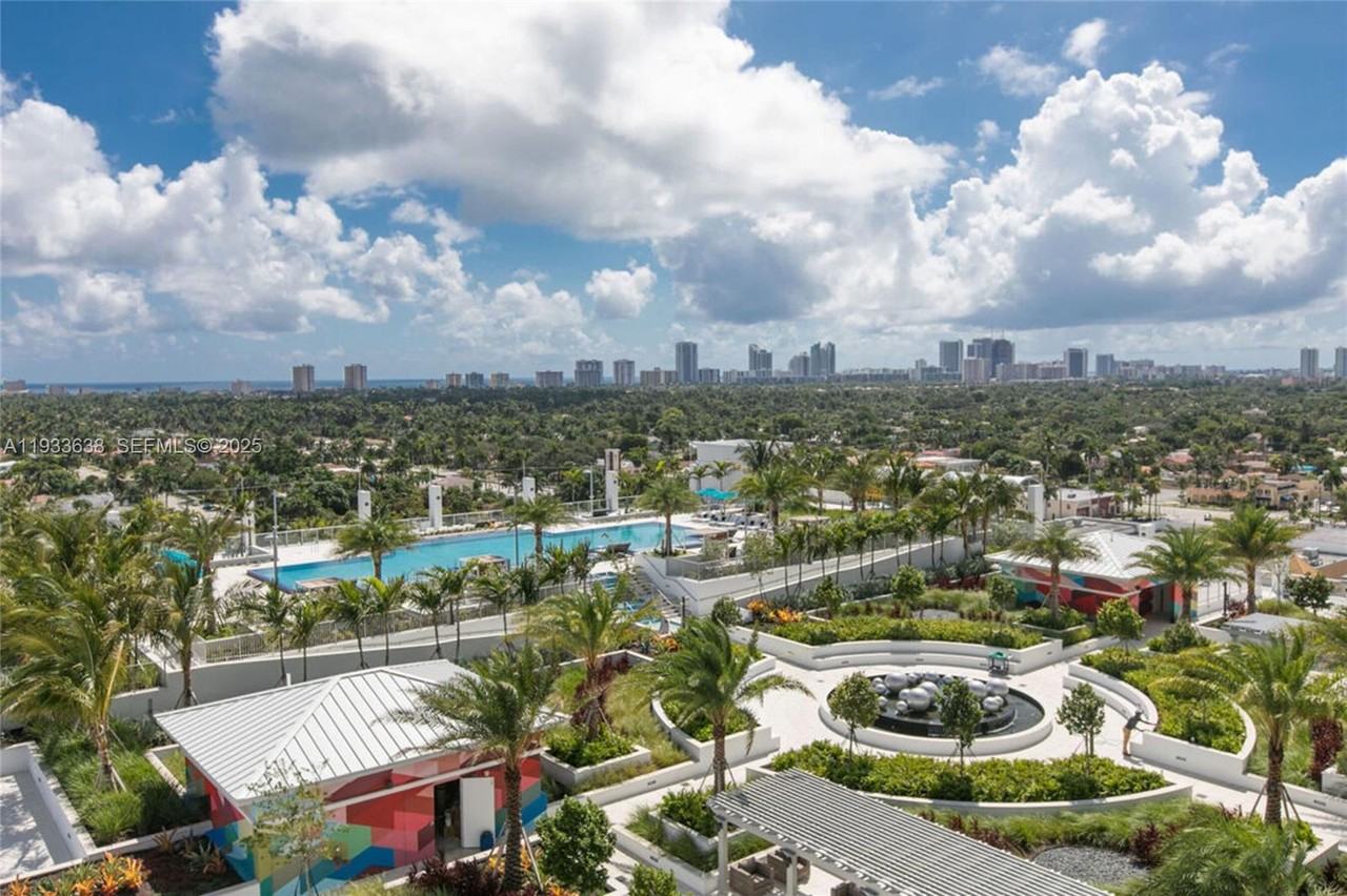 1776 Polk St #1776-1605 - Photo 4 of 19