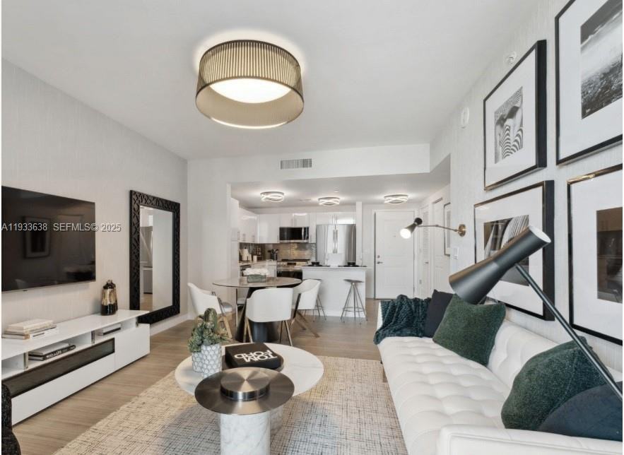 1776 Polk St #1776-1605 - Photo 6 of 19