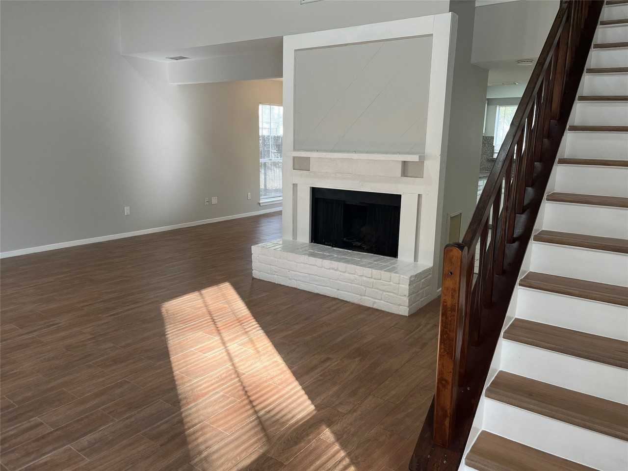 65 Yewleaf Rd #65 - Photo 3 of 24