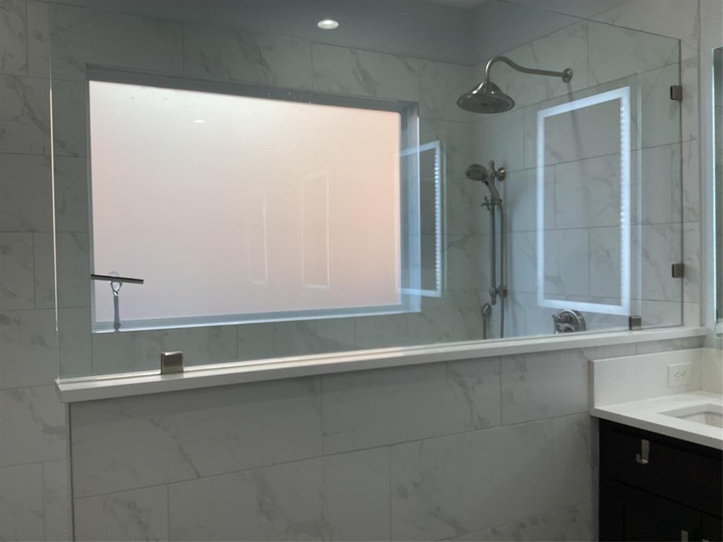 8113 Union Lake Dr #8113 - Photo 3 of 35