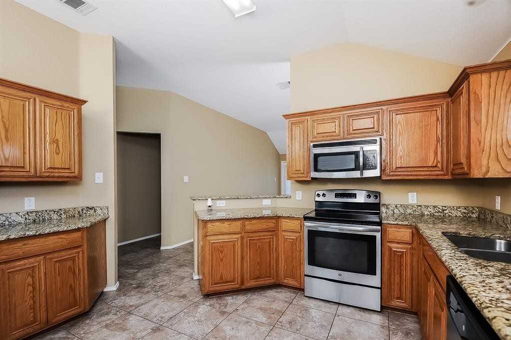 2705 Wildridge Ct #2705 - Photo 2 of 16