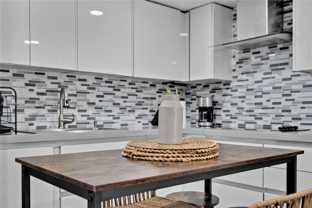 Coral Gate Dr - Photo 1 of 1