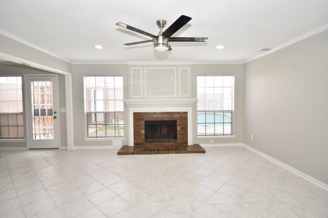 9007 Woodleigh Dr #9007 - Photo 2 of 16