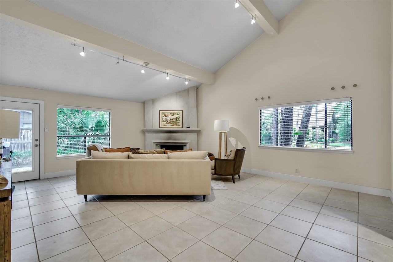 2 Kino Ct #2 - Photo 3 of 22