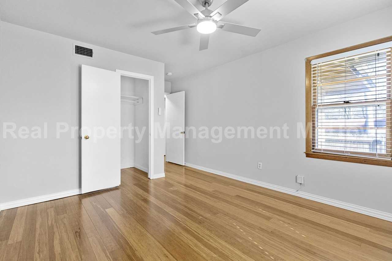 1500 Sherman St - Photo 7 of 22