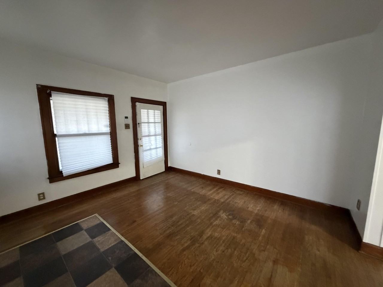 1121 N Bowman Ave #N - Photo 7 of 13