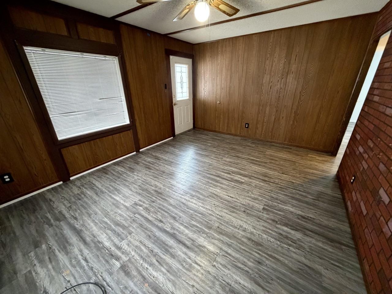 509 Shadowlawn Pl - Photo 7 of 13