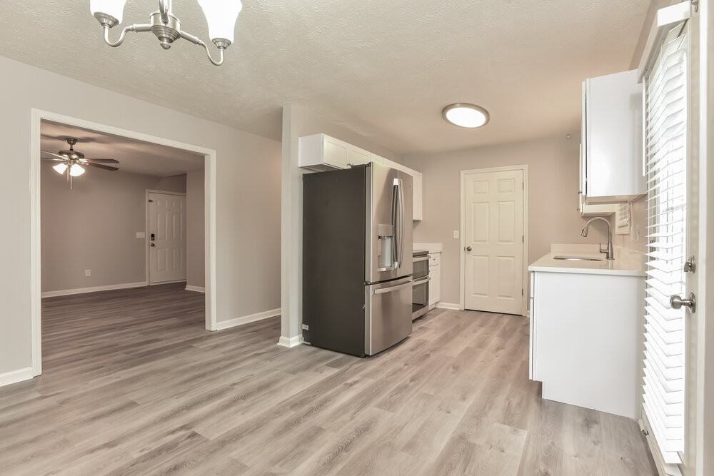 1995 Bolden Dr - Photo 7 of 17