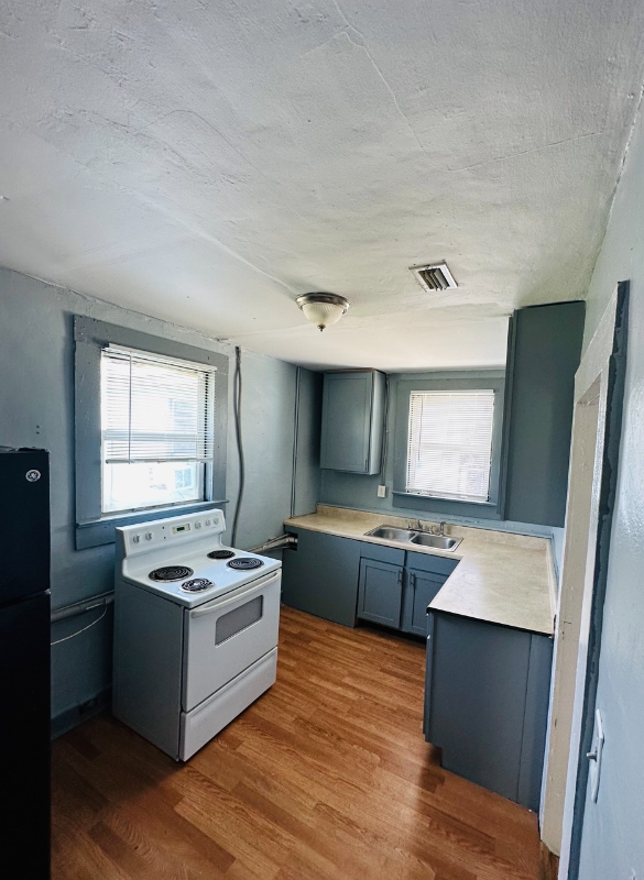 1508 Eaverson St - Photo 4 of 9