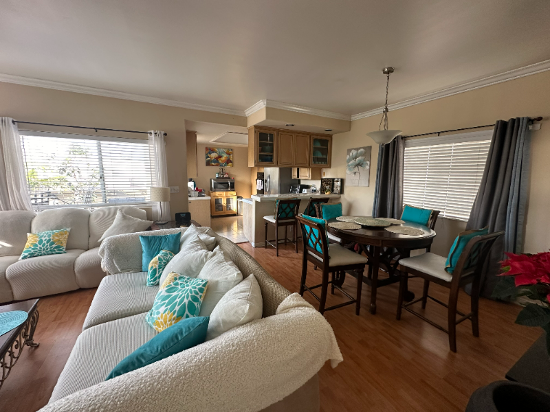 212 N Catalina Ave #B - Photo 7 of 20