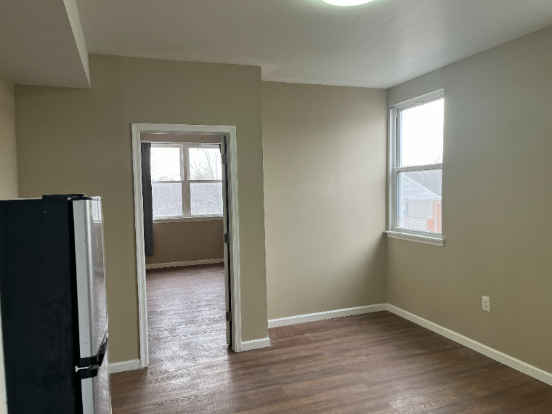 2255 N Park Ave #3B - Photo 6 of 21