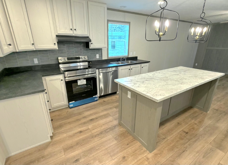 7145 S Meridian St #161 - Photo 2 of 17