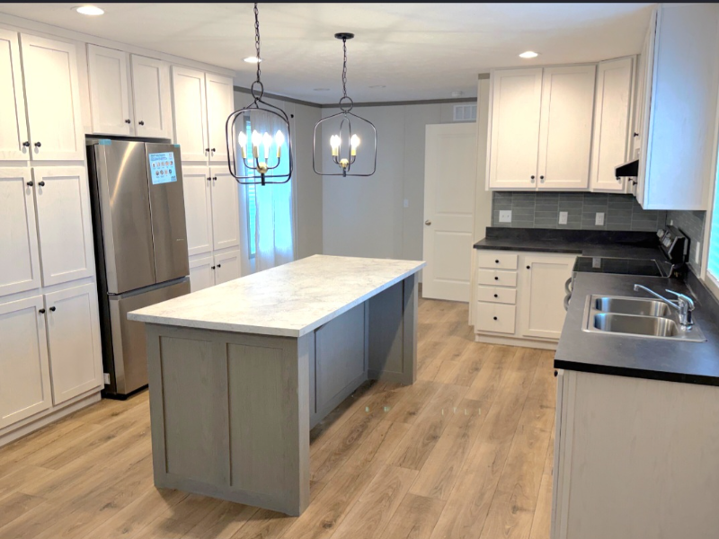 7145 S Meridian St #161 - Photo 4 of 17