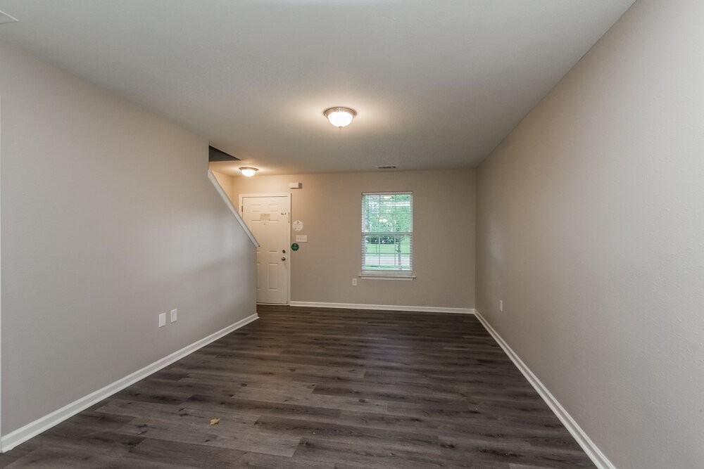 2224 Gooseberry Rd - Photo 6 of 17