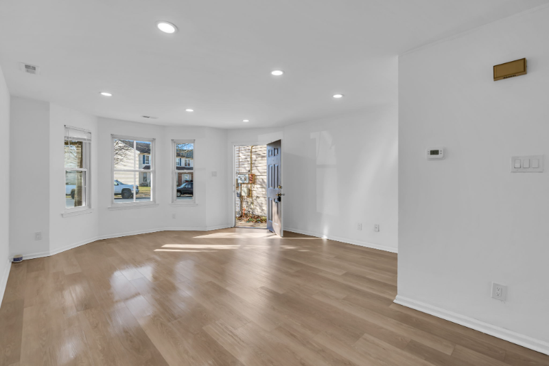 54 Hopewell Ln #A - Photo 2 of 12