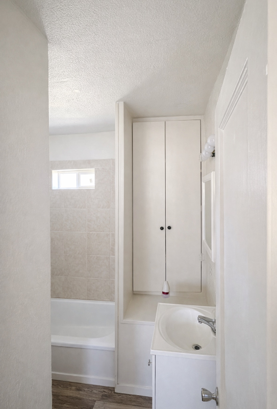 300 Delmar Ct #6 - Photo 3 of 6