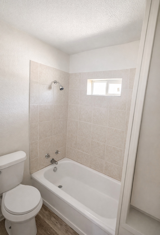 300 Delmar Ct #6 - Photo 4 of 6