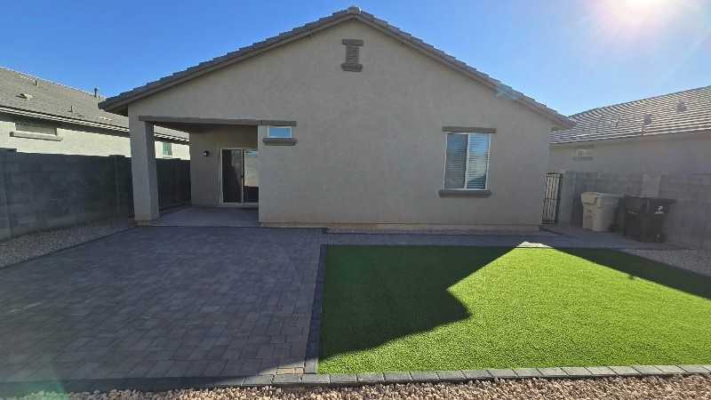 7224 W Puget Ave - Photo 2 of 10