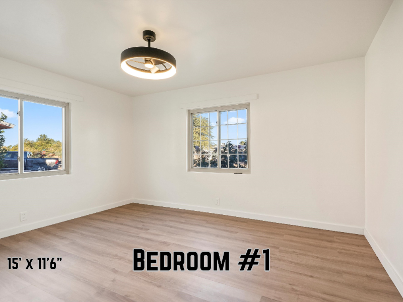 4120 E 4th St - Photo 4 of 20