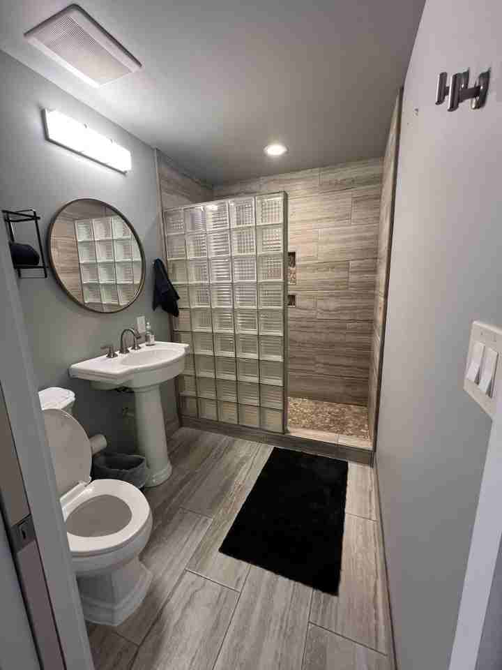 113 Mooney Cir #201 - Photo 3 of 6