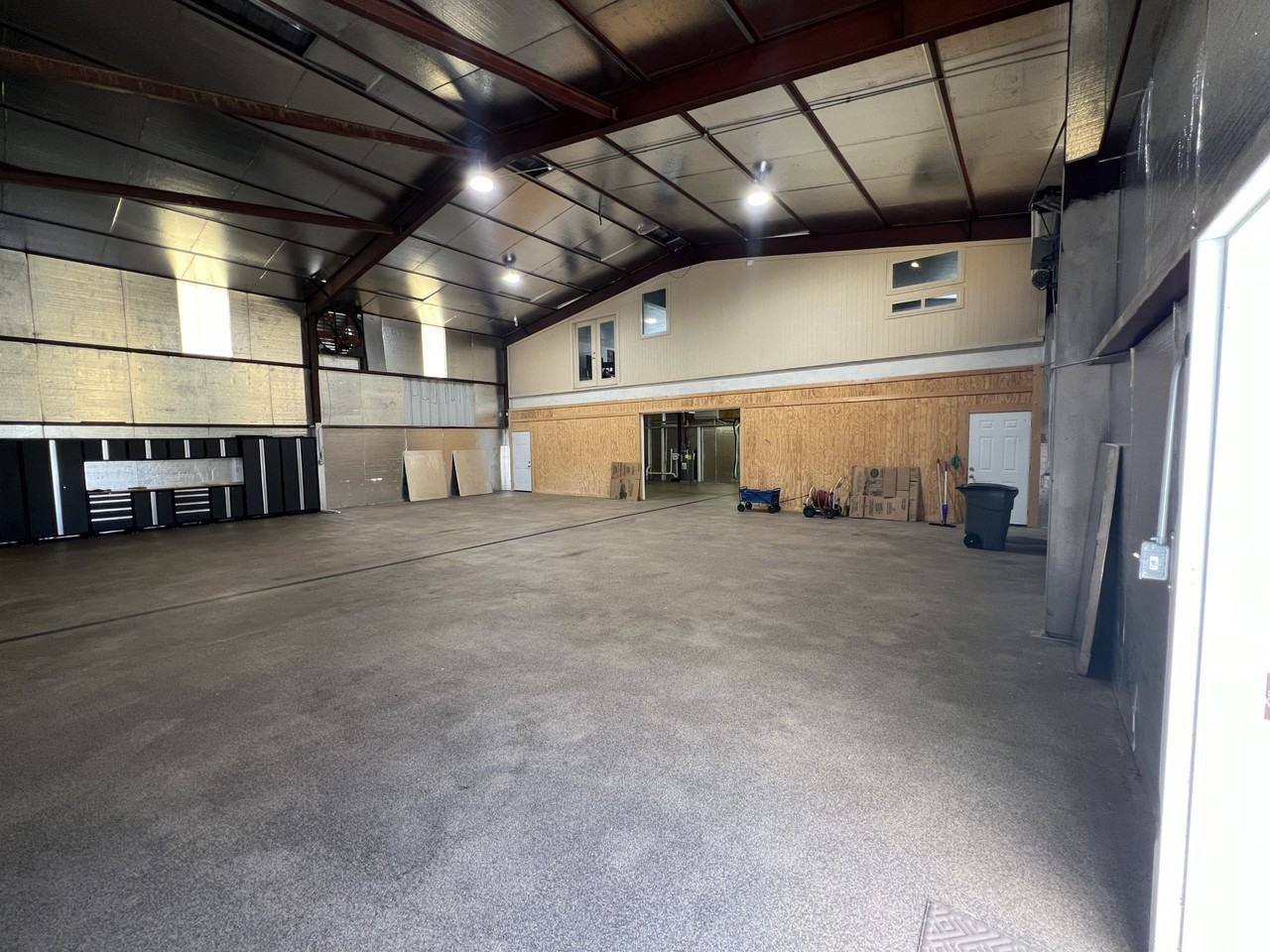 113 Mooney Cir #201 - Photo 4 of 6