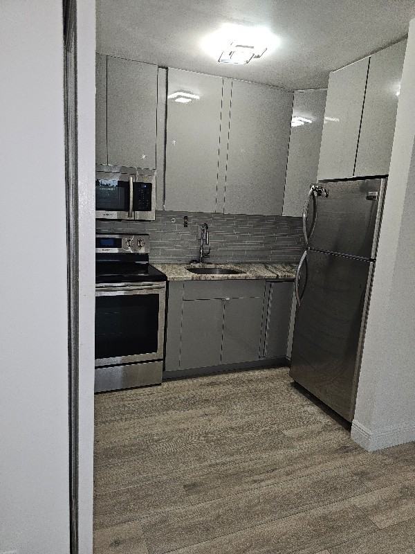 1005 Sw 15th Ave #9 - Photo 2 of 18