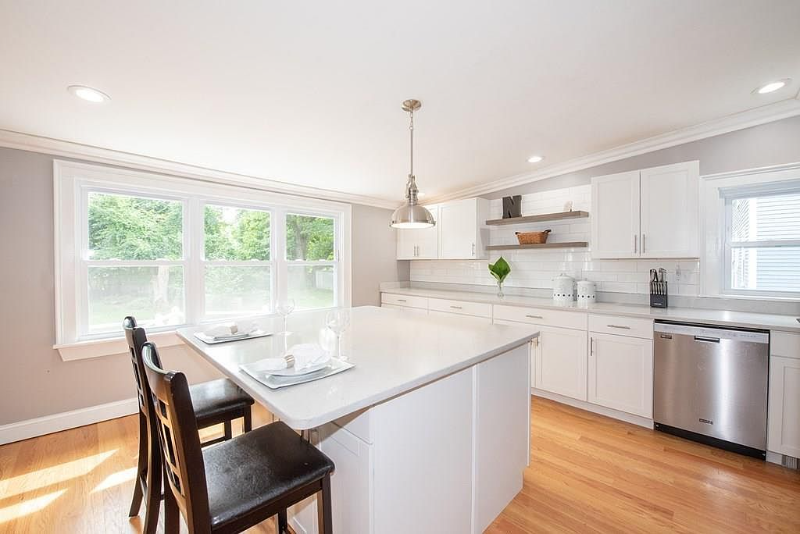 5 Crescent St - Photo 7 of 20